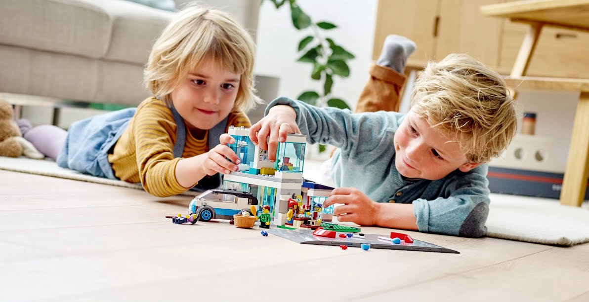 Подрок для мальчиков - конструктор Лего